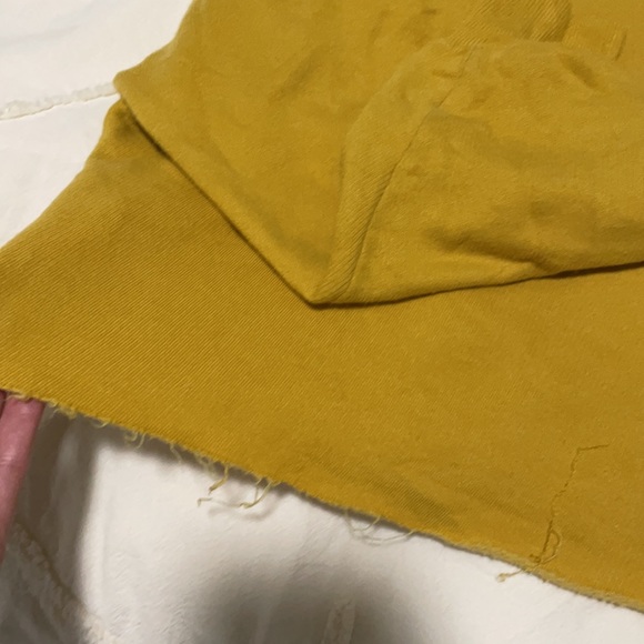 Womn. Cropped Sweater - Picture 4 of 4